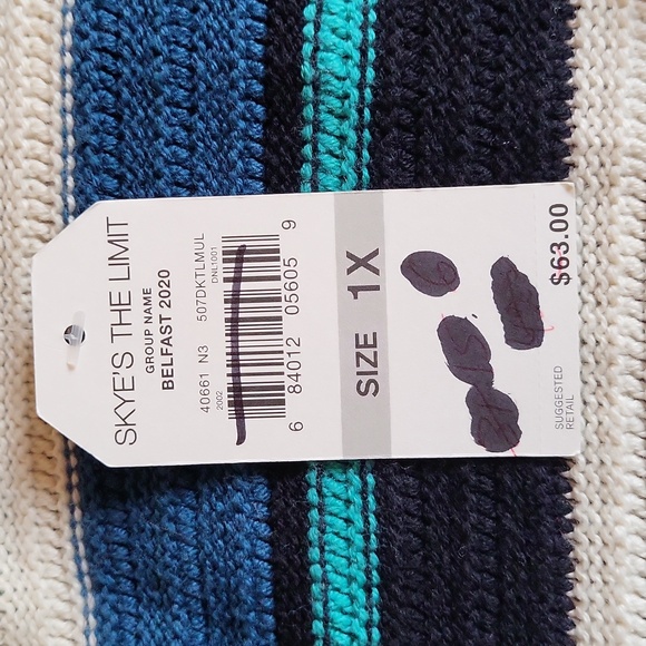 Skye's the Limit layered-look cotton-blend sweater with button-detail. - Picture 6 of 7